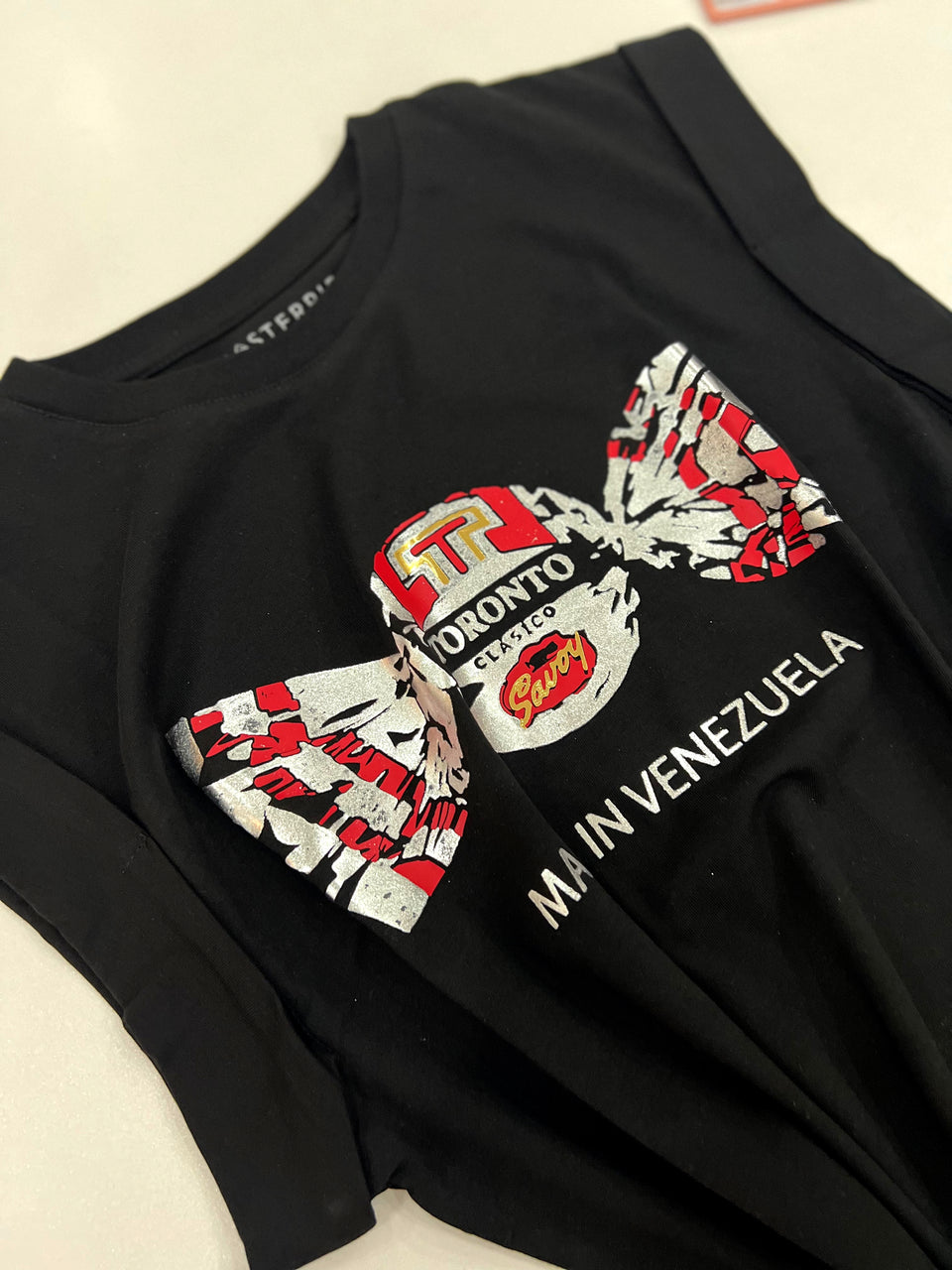 THE BLACK MUSCLE TEE