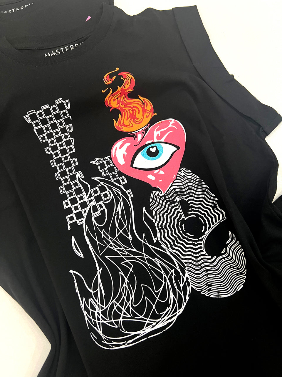 THE BLACK MUSCLE TEE